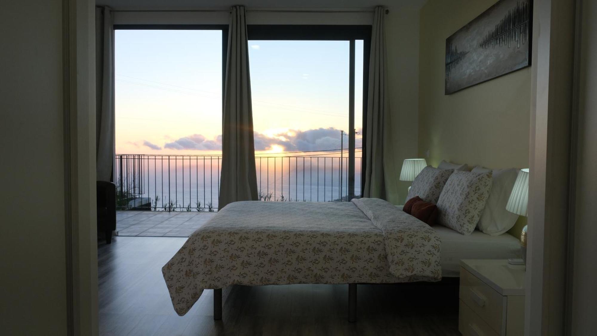 Casa Avos & Netas, Fantastic View, Near The Nature! Arco da Calheta  Exterior photo